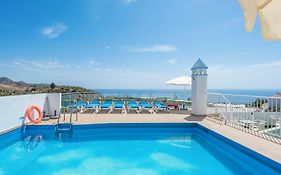 Hotel Playamaro